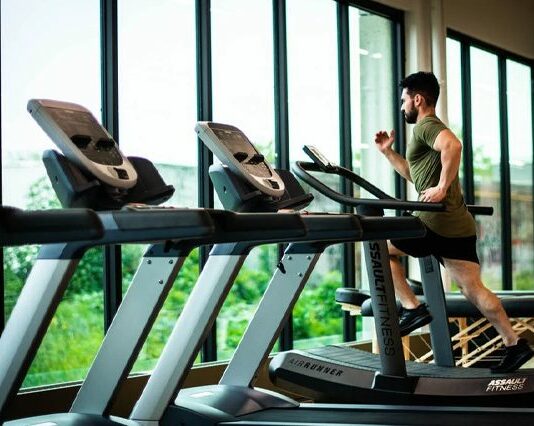 How to Start Training On a Treadmill?