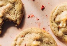 Strawberry White Chocolate Cookies Recipe