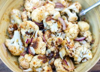Moroccan-style Spiced Cauliflower & Raisin Salad (Paleo, Vegan)