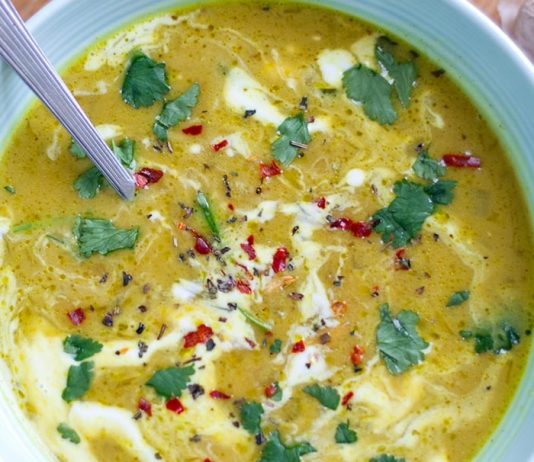 Thirty-Clove Garlic Soup (Vegan, Paleo)