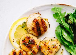 Grilled Lemon Garlic Scallops