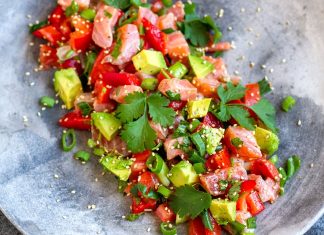 Lomi-Lomi Salmon & Avocado Salad