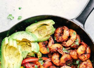 20 Minute Skillet Blackened Shrimp Fajitas