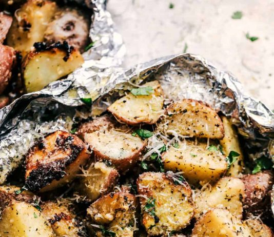 Parmesan Garlic Potato Foil Packets