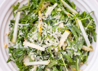 Rocket Salad With Pear & Parmesan