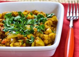 Ground Turkey and Chickpea Curry
