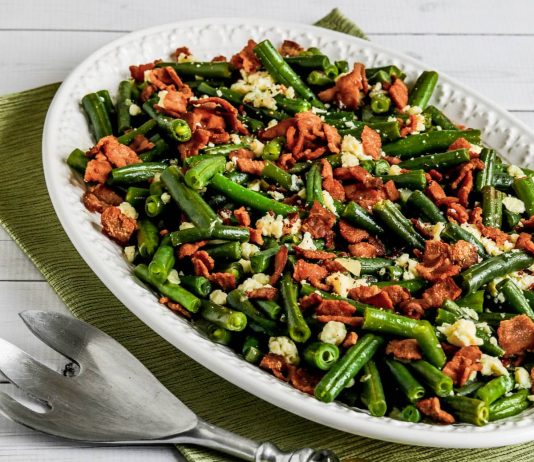 Instant Pot Green Beans with Bacon and Gorgonzola