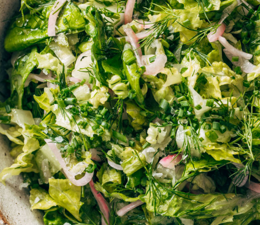 Liz’s Bistro Salad Recipe – Pinch of Yum